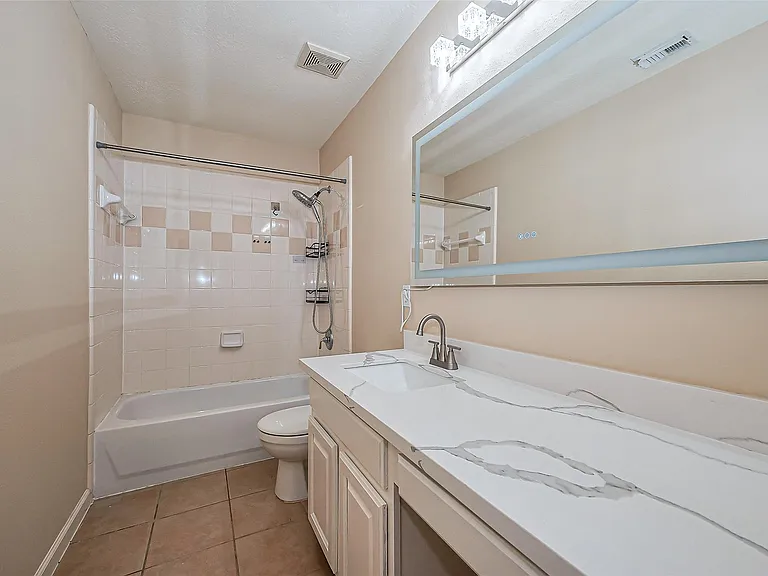 11315 Sailwing Creek Ct — Photo 28