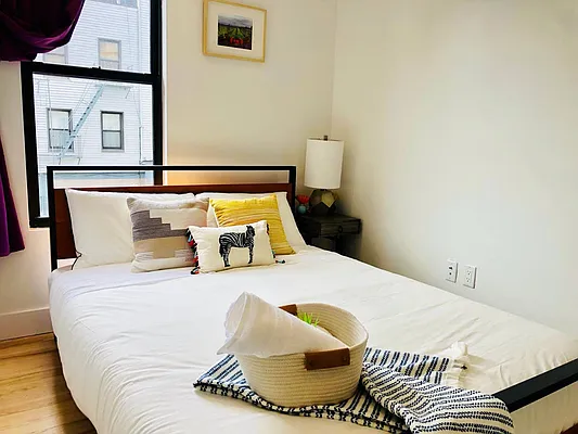 Rented by Nooklyn NYC LLC | media 67