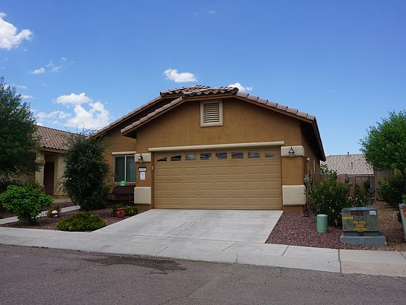 2nd image of 4295 Kings Canyon Way