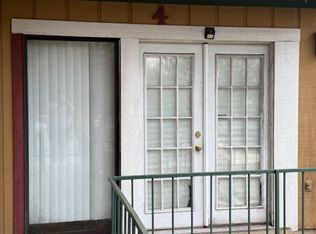 605 W San Antonio St APT 4, San Marcos, TX 78666