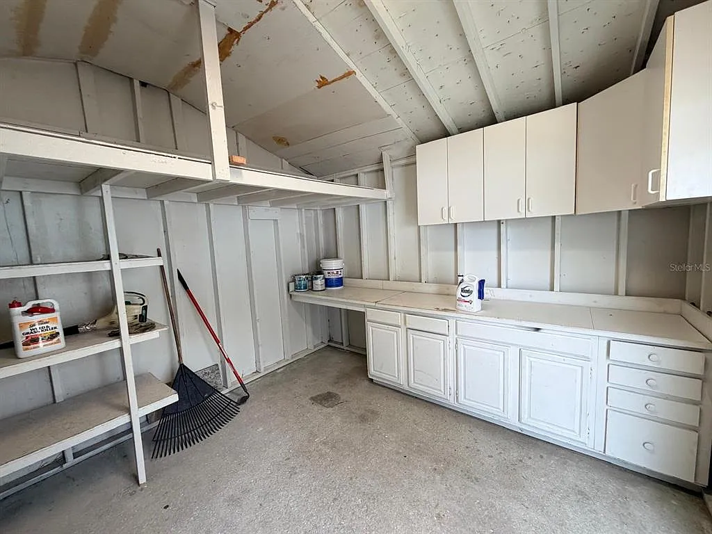 4 bed, 2.0 bath, 1500 sqft, $2,600 — Photo 3