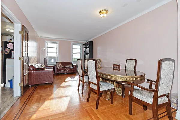 Sold by Fillmore | media 1