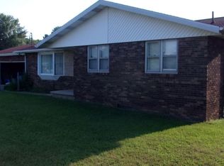 11099 Sunset Blvd, Green Valley, IL 61534