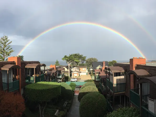 181 Central Ave #18, Pacific Grove, CA 93950