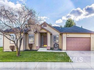 551 W 7th St N, Middleton, ID 83644