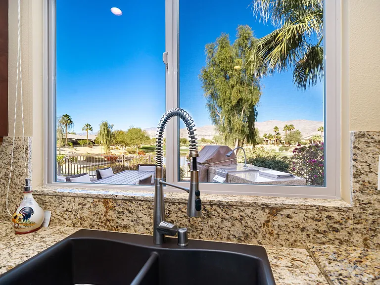 81074 Avenida Neblina #1 — Photo 15