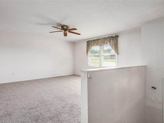 4th image of 60145 Wintergreen Rd