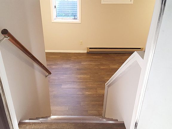Lower level