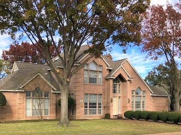2206 Tarleton Dr