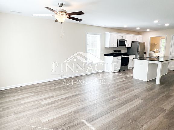 2nd image of 229 Munford St