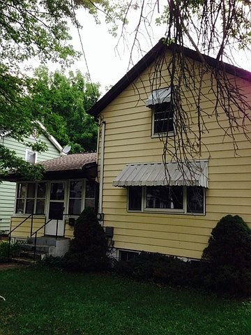 1st image of 389 Ryall St