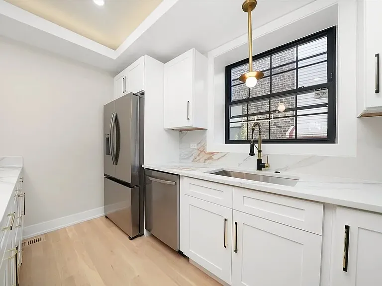 4153 N Hermitage Ave #1S — Photo 3
