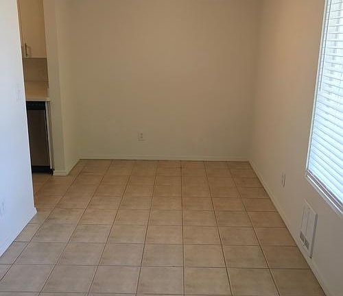 5th image of 12839 SE 40th Pl APT C2