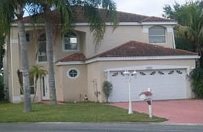 1st image of 226 Maplewood Ln