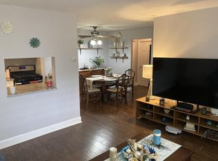 11 Longwood Dr APT 4, Andover, MA 01810