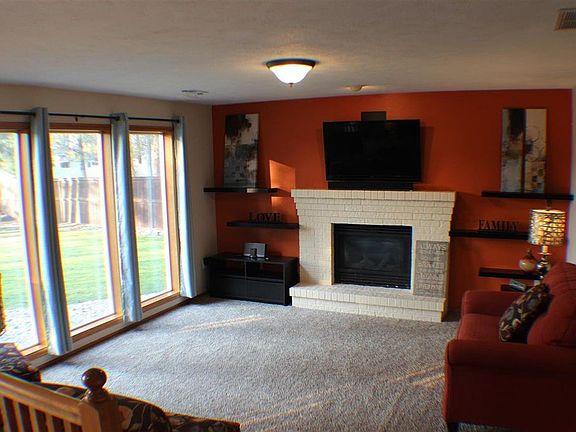 5th image of 4811 E Woodglen Ct