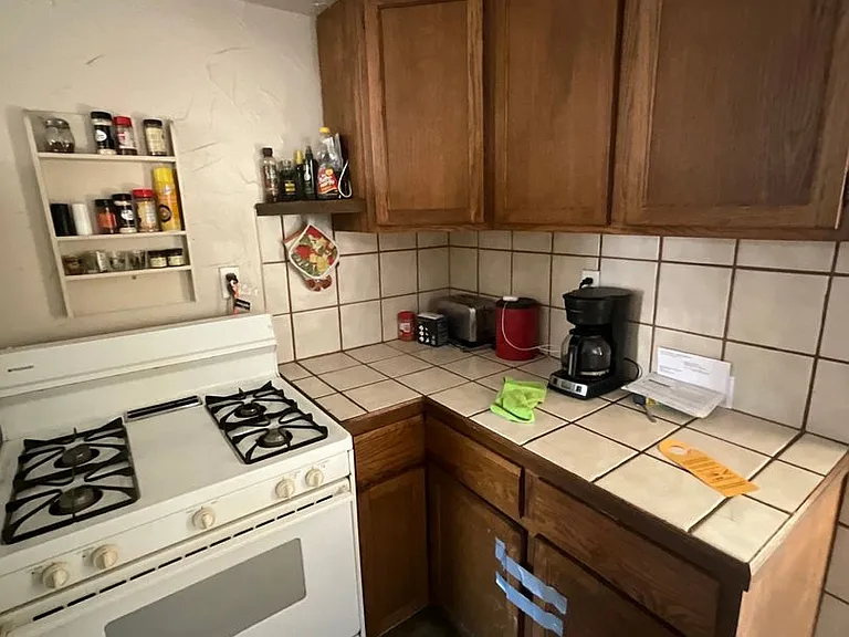 8714A W Mitchell St — Photo 7