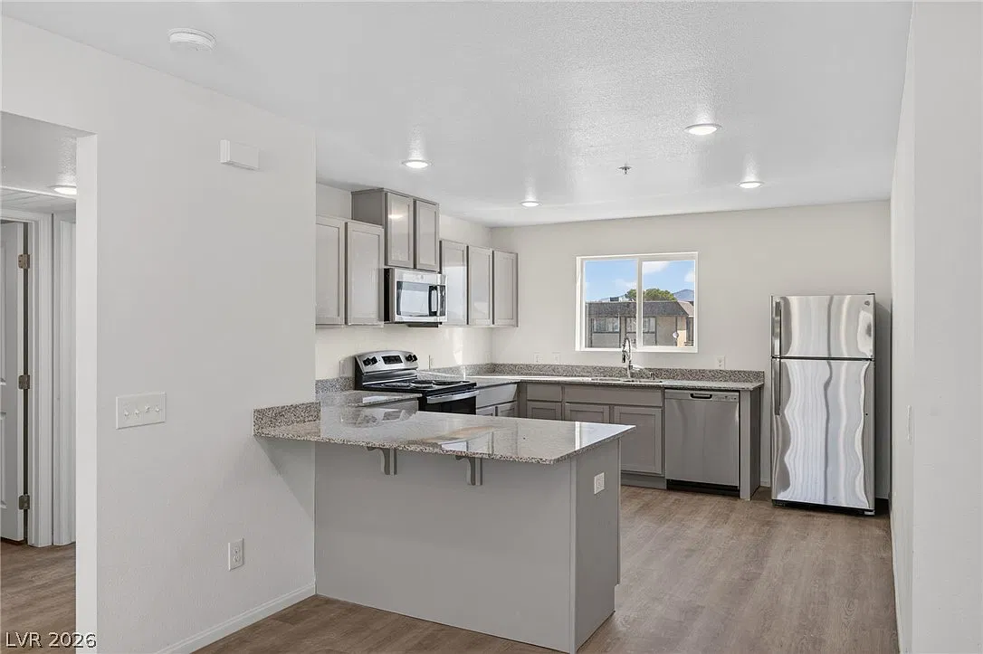 2301 Seco Adobe Cir — Photo 3