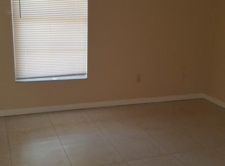 4022 Tumble Wood Trl APT 101, Tampa, FL 33613