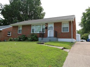 10060 Baltimore Ave, Saint Ann, MO 63074