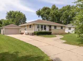 4019 S 48th St, Milwaukee, WI 53220