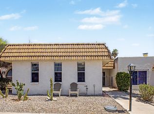 660 E River Rd, Tucson, AZ 85704