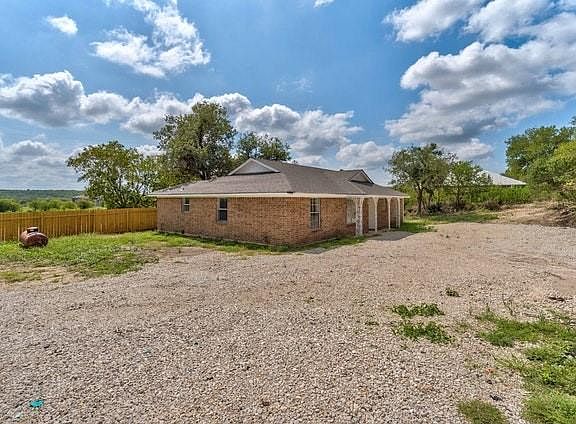2nd image of 6507 McKinney Falls Pkwy