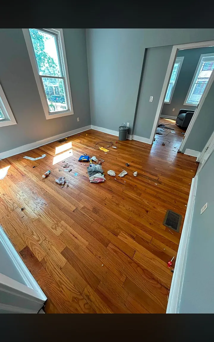 3 bed, $2,100 — Photo 4