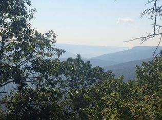 2120 Clifftops Ave, Monteagle, TN 37356