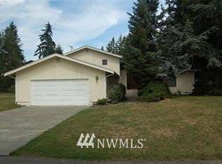 8910 48th Ave E, Tacoma, WA