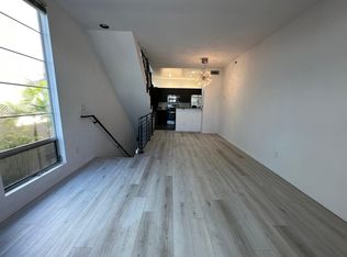 11960 Iowa Ave #3, Los Angeles, CA 90025