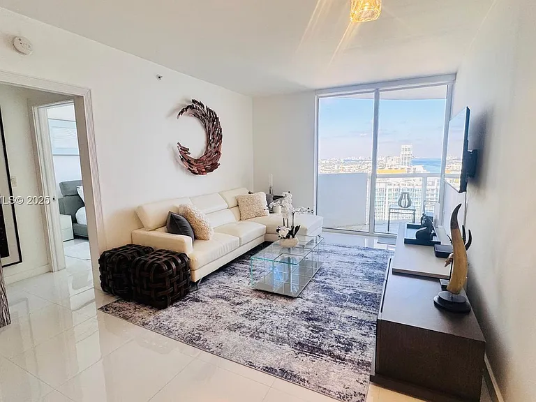 6365 Collins Ave #3010 — Photo 4