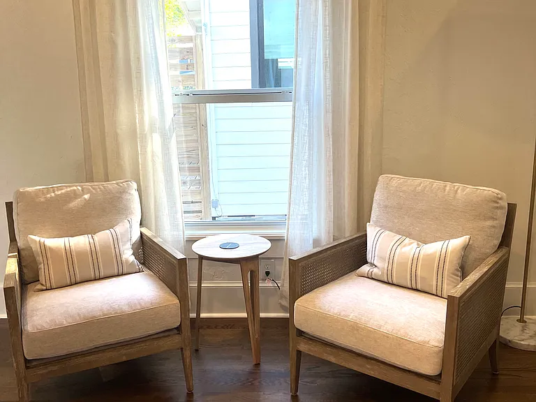 21 Desoto Pl — Photo 10