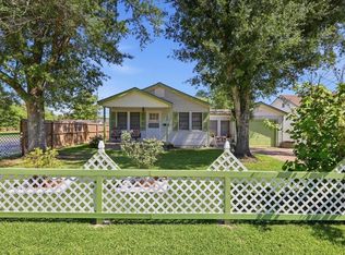 3006 Western Ave, Orange, TX 77630