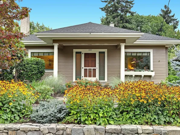 3203 NE 15th Ave, Portland, OR 97212