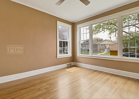 4th image of 2129 N 76th Ave