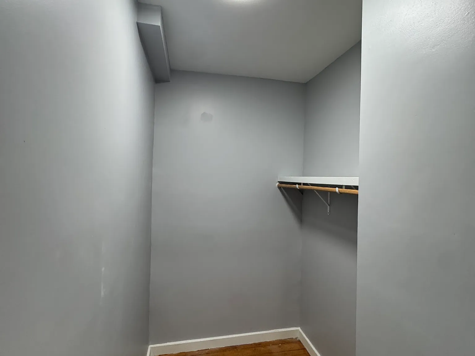 2 bed, 1000 sqft, $1,850 — Photo 1