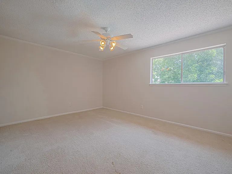Paradise Valley Dr — Photo 21