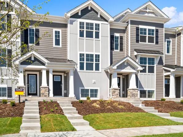 2359 Glacier St, Mundelein, IL 60060