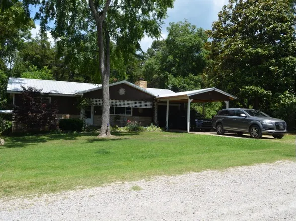 211 W Hazelwood Dr, Diamond City, AR 72644