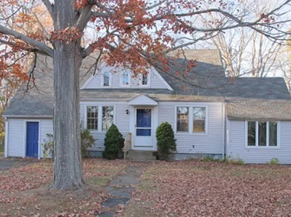 58 Neck Rd, Madison, CT 06443