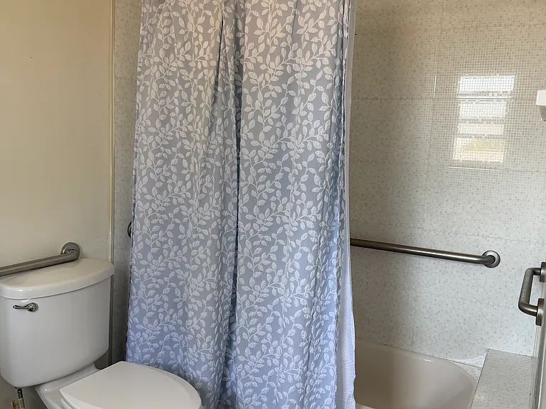 531 Prescott St #7 — Photo 8