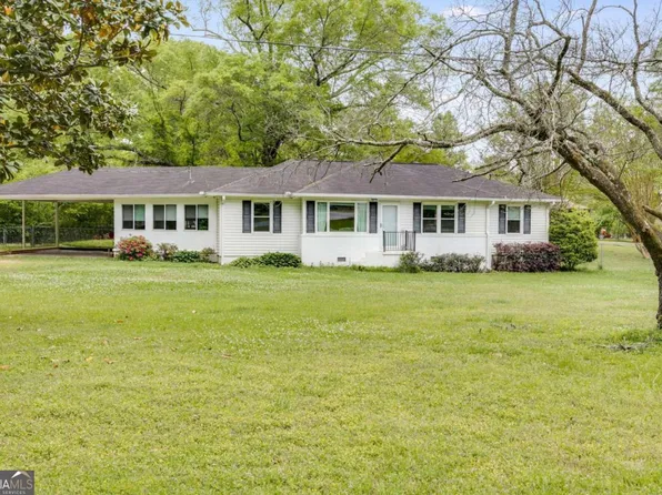 3876 Spring Dr, Lithia Springs, GA 30122