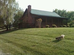 172 Wood Ln, Advance, NC 27006