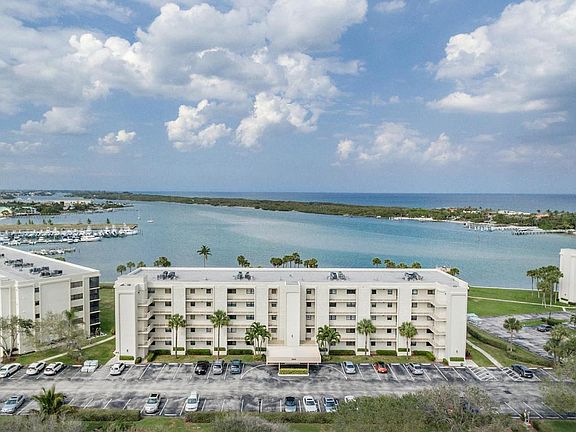 2nd image of 200 Intracoastal Pl APT 102