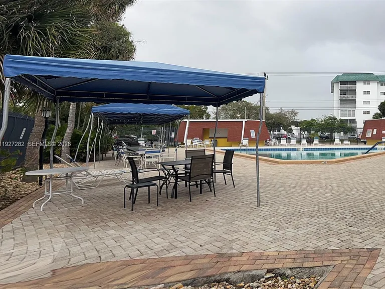 4740 NW 21st St #4-P — Photo 32