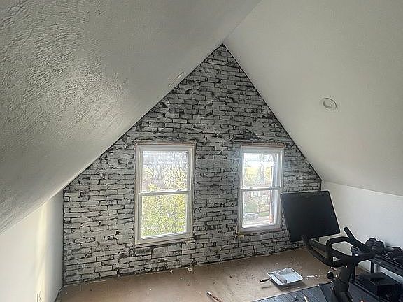 Apt 2, 3rd FL Gym/Office