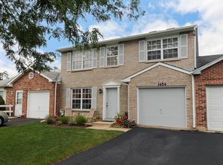 1454 Harvard Ct, Carol Stream, IL 60188