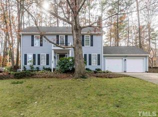 102 Stourbridge Cir, Cary, NC 27511