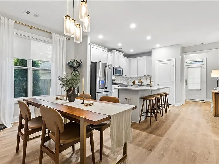 1704 Drew Dr — Photo 15